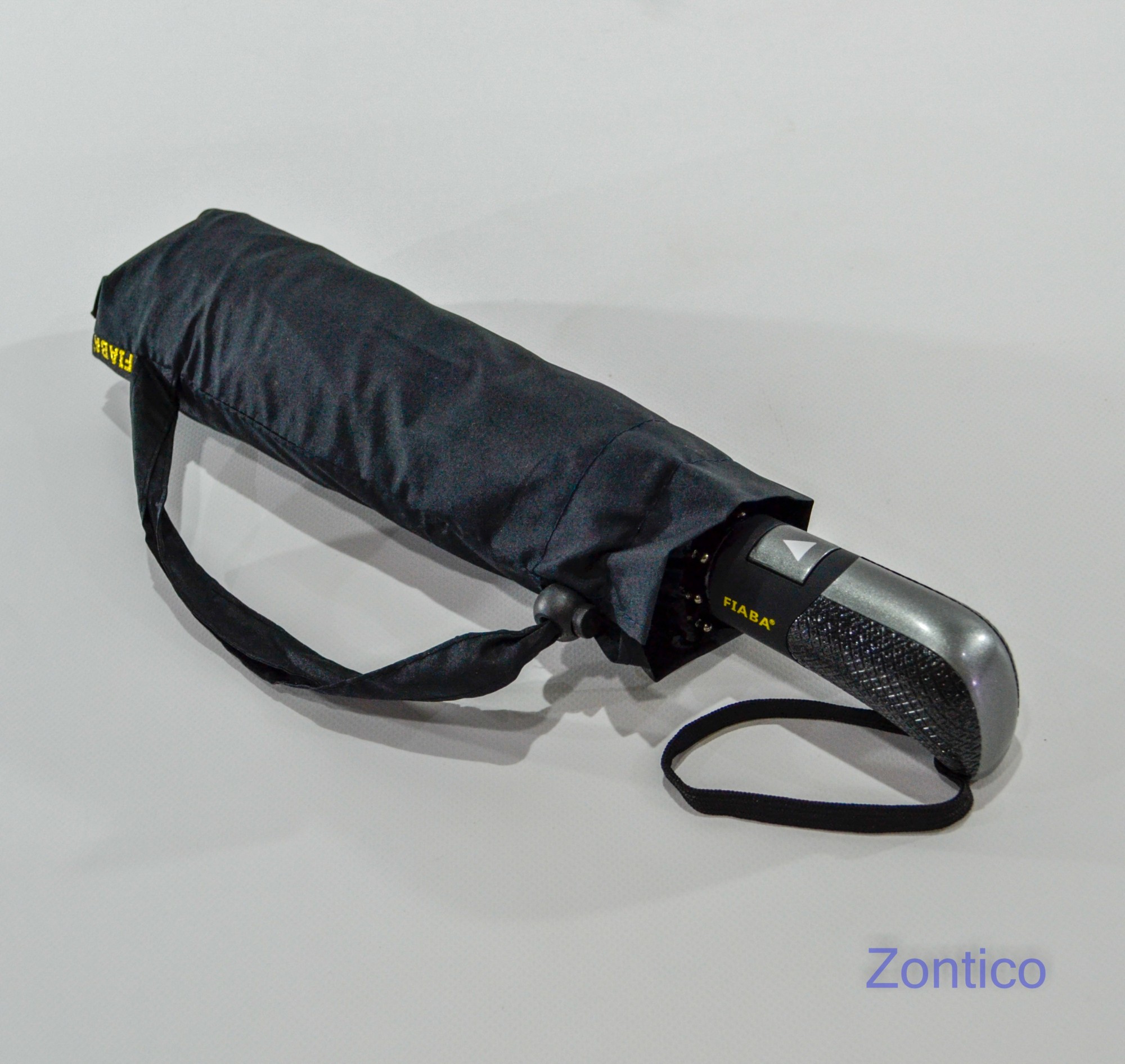 

Складной мужской зонт Fiaba полуавтомат черный с клапаном 7018W