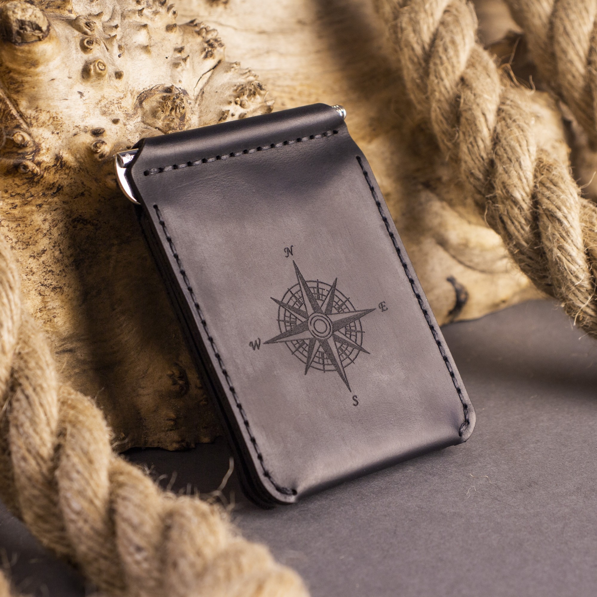

Зажим для денег OldSalt MINI - Мужское портмоне из натуральной итальянской кожи - Чёрный