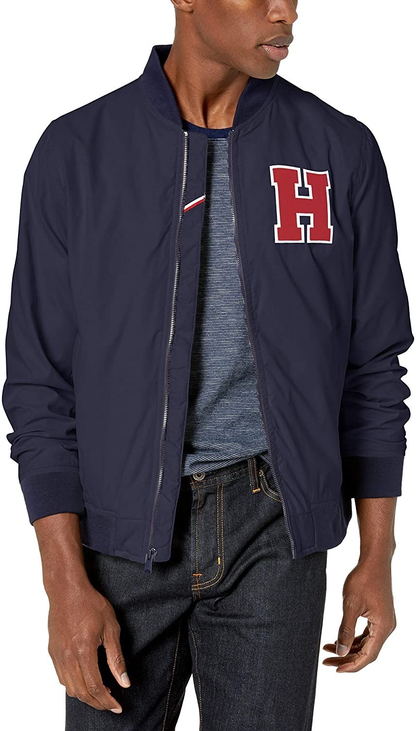 

Мужская куртка-бомбер Tommy Hilfiger Varsity Jacket Microtwill Retro Varsity H, темно-синий, размер , 159AK711, Мужская куртка-бомбер Tommy Hilfiger Varsity Jacket Microtwill Retro Varsity H, темно-синий, размер M, 159AK711