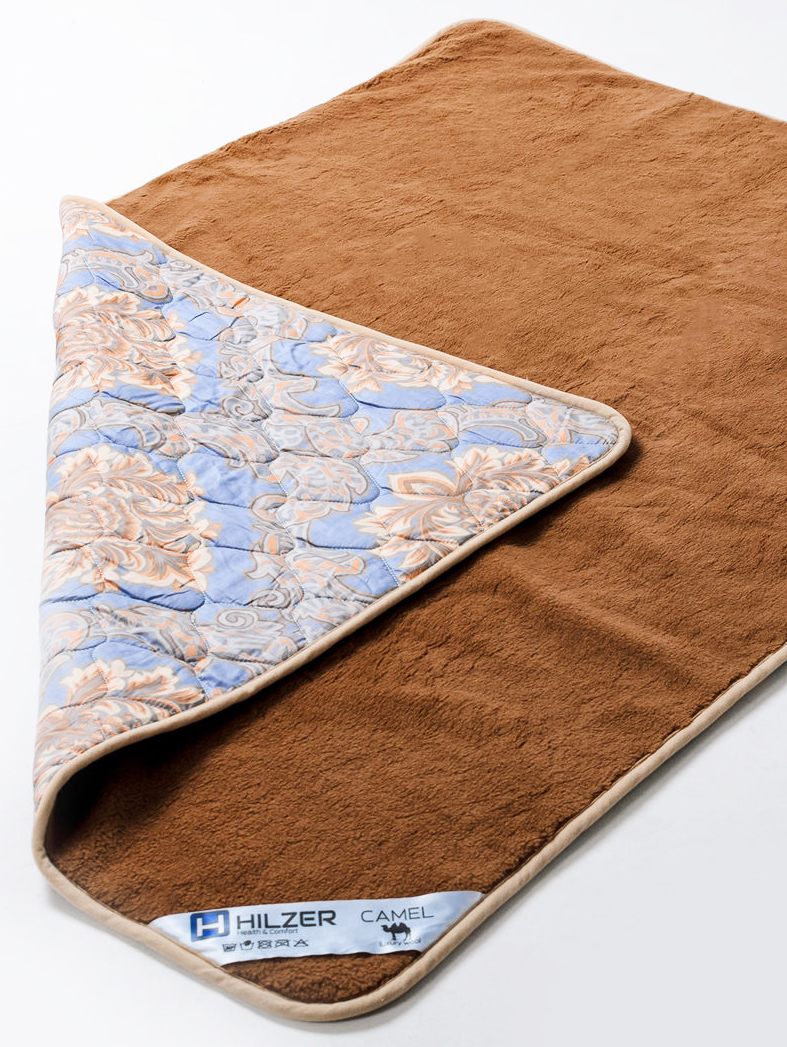 

Одеяло осень-зима HILZER (CAMEL/SATIN), полуторное 160x200 см, Италия, 100% верблюжья шерсть + Сатин