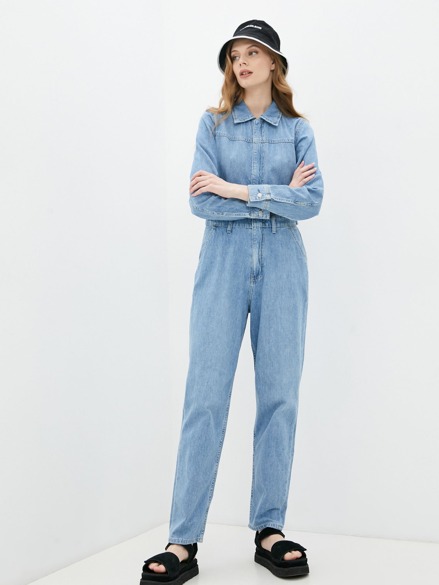 

Комбинезон джинсовый Calvin Klein Jeans Coverall J20J216495-1AA  Голубой, Комбинезон джинсовый Calvin Klein Jeans Coverall J20J216495-1AA S Голубой