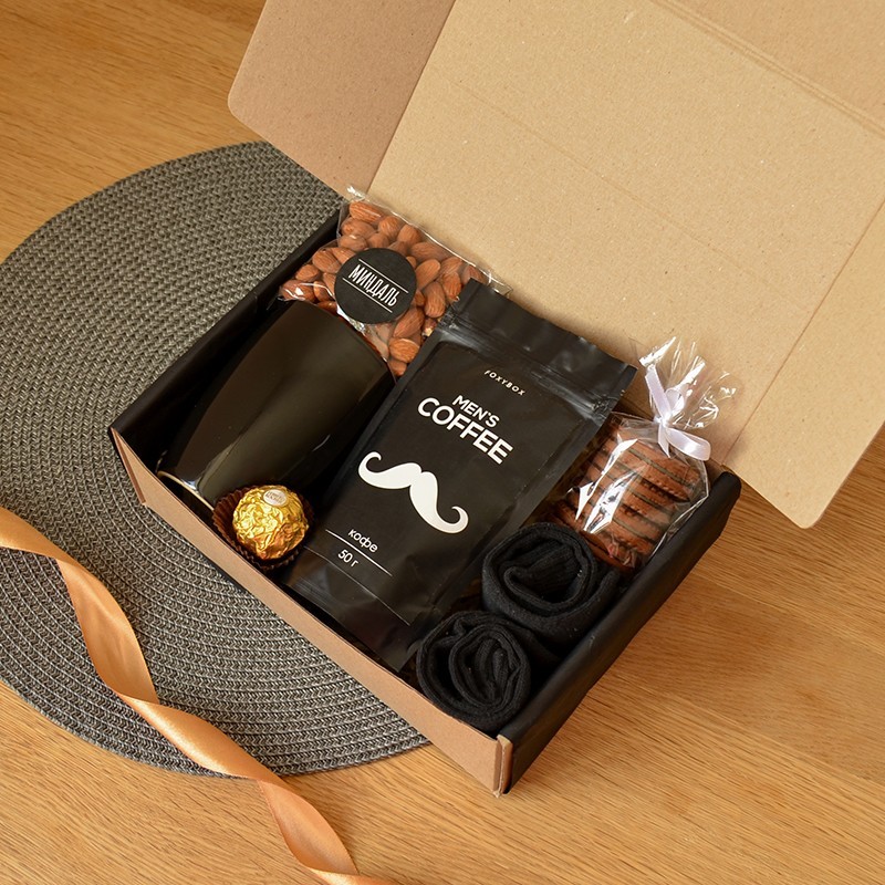 

Подарочный набор для мужчин FoxyBox Black Men Box