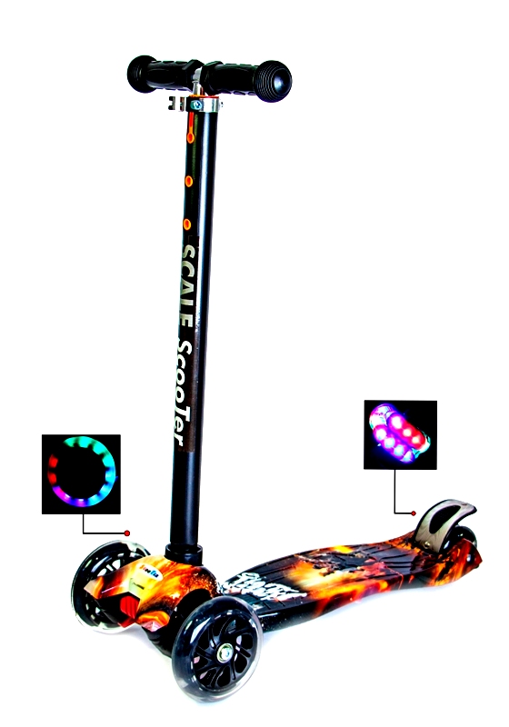 

Самокат Scooter Maxi Battle Светящиеся колеса (SD 635432142)