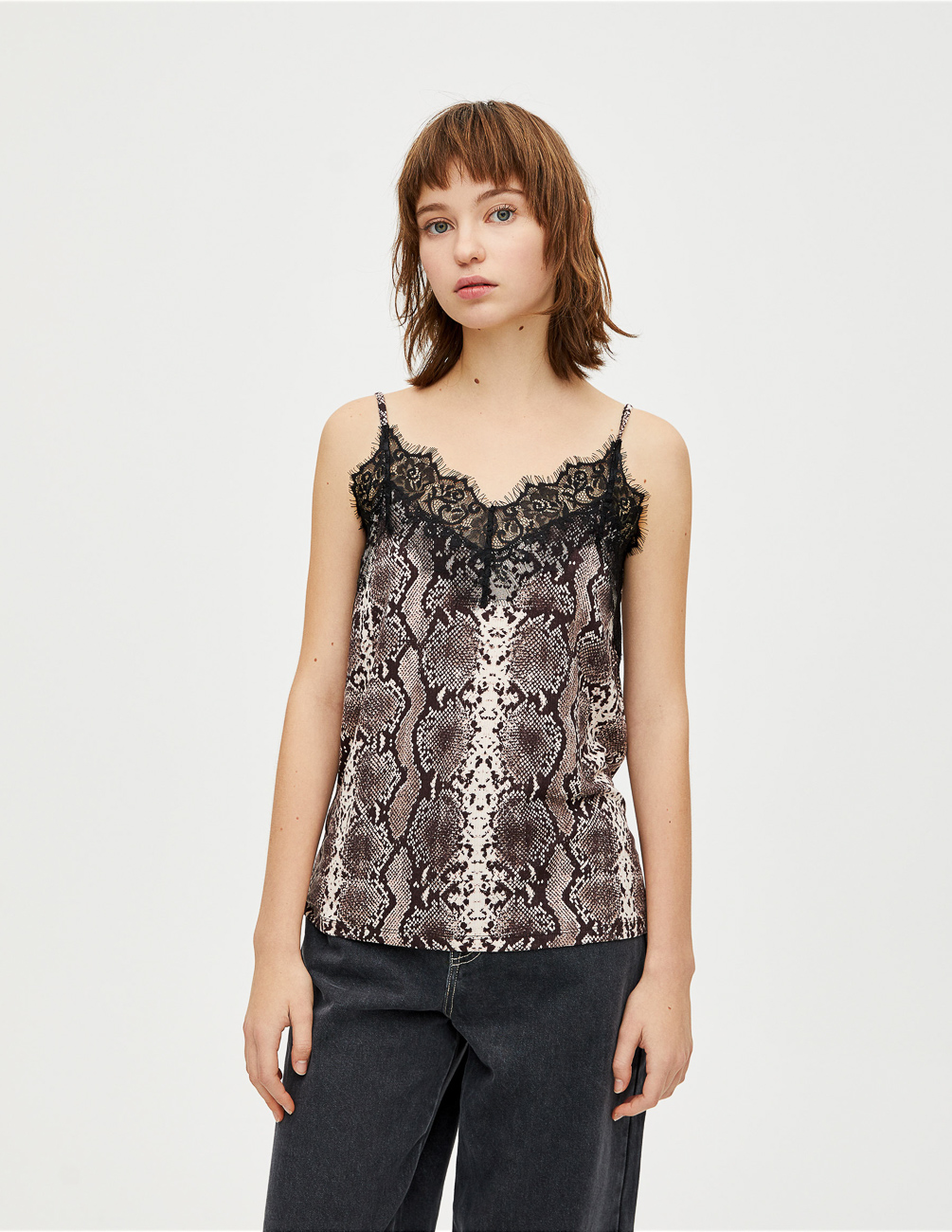 

Майка PULL & BEAR Ж1070338 (9241/344/038) цвет коричневый M