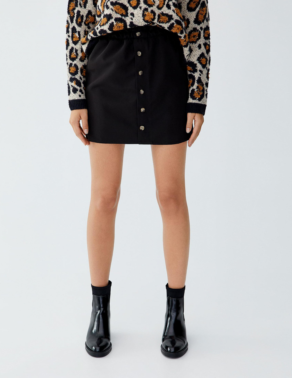 

Юбка PULL & BEAR Ж1065729 (9398/379/800) цвет черный M