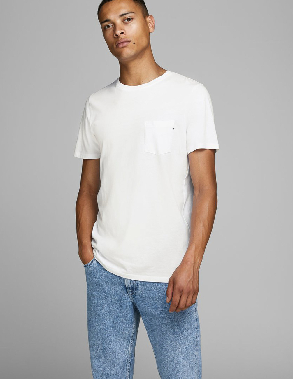 

Футболка JACK&JONES М0111970 цвет белый L