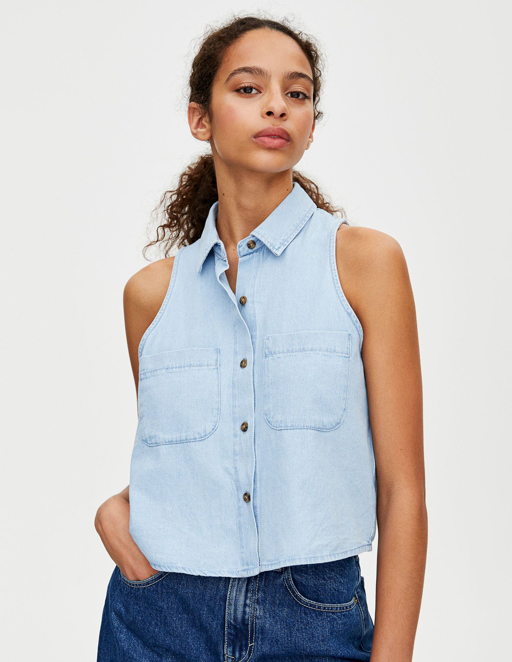 

Рубашка PULL & BEAR Ж1066316 (5470/369/406) цвет голубой, Рубашка PULL & BEAR Ж1066316 (5470/369/406) цвет голубой S