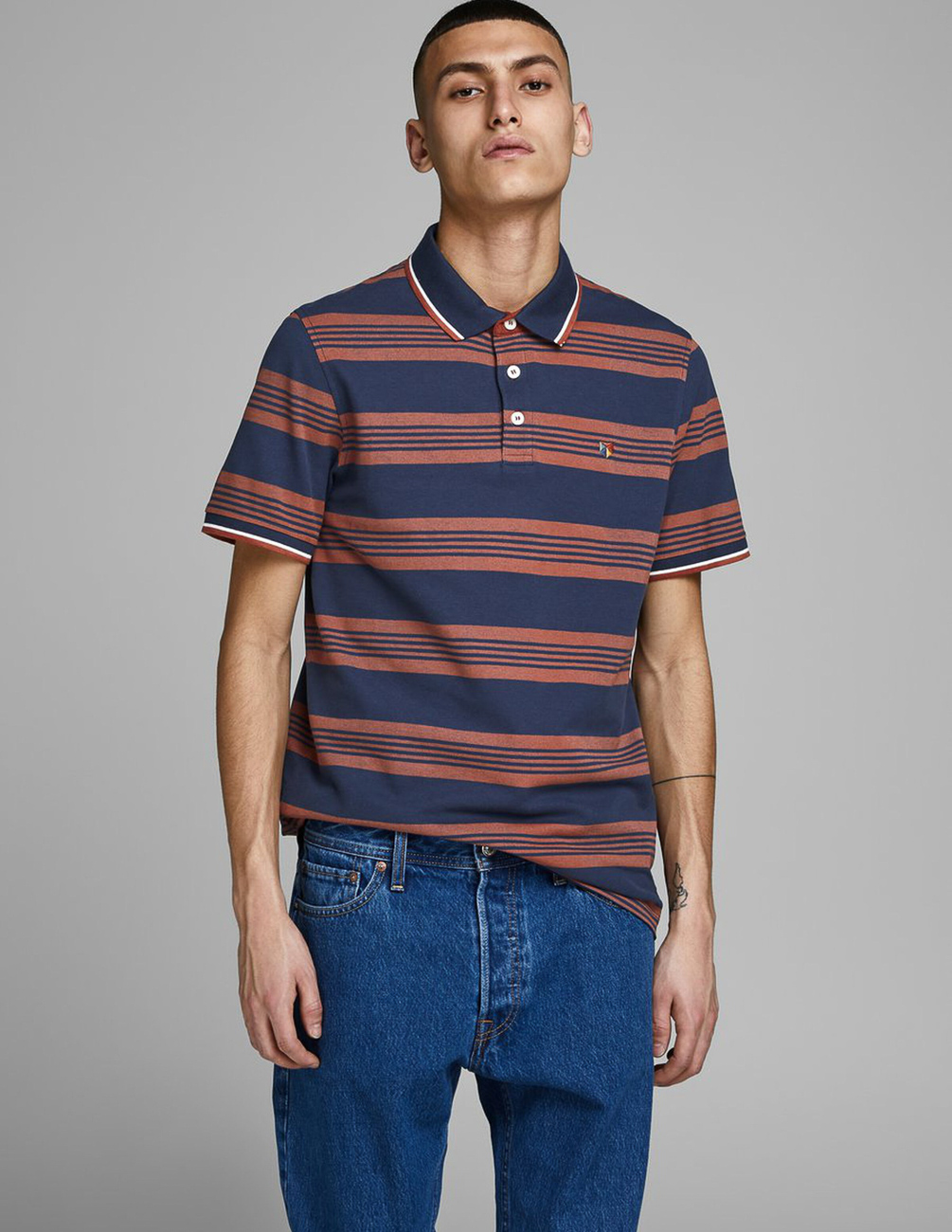 

Поло к/р JACK&JONES М0111953 цвет синий M