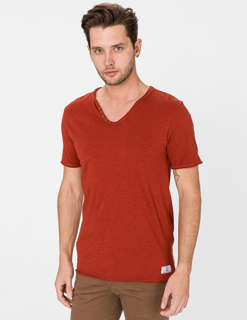 

Футболка JACK&JONES М0112001 цвет коричневый S