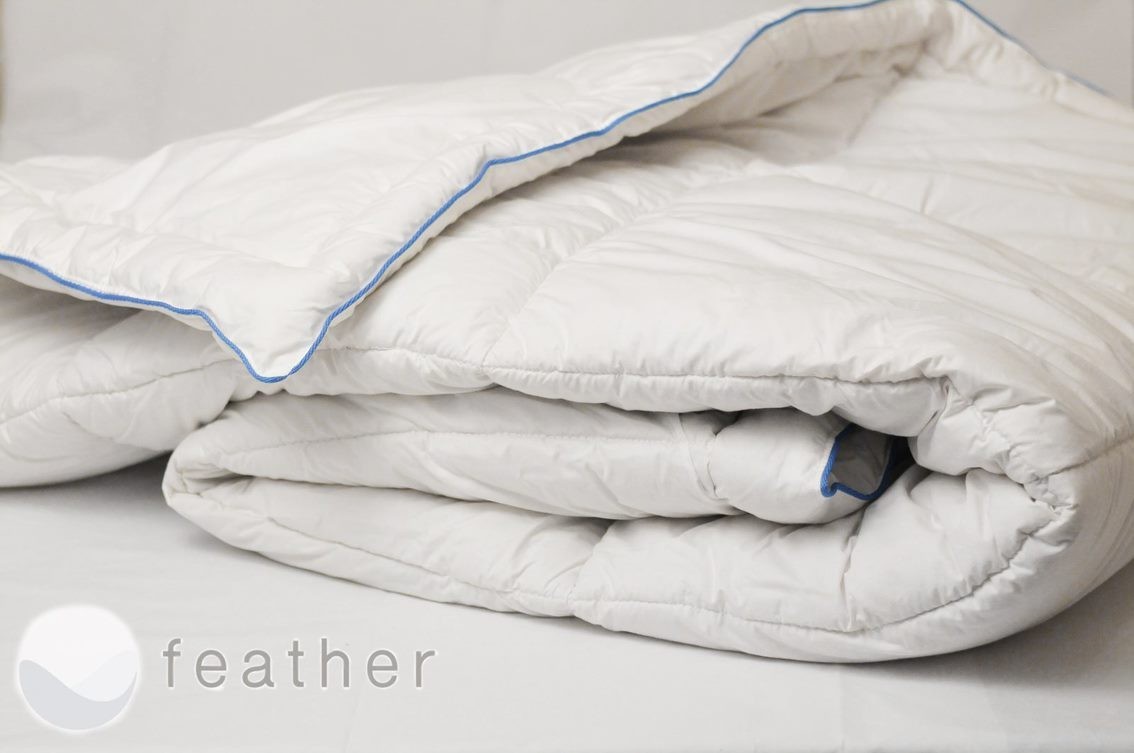 

Одеяло шерстяное WHITE GARMONYA 200 х 220 c кантом PERYNKA