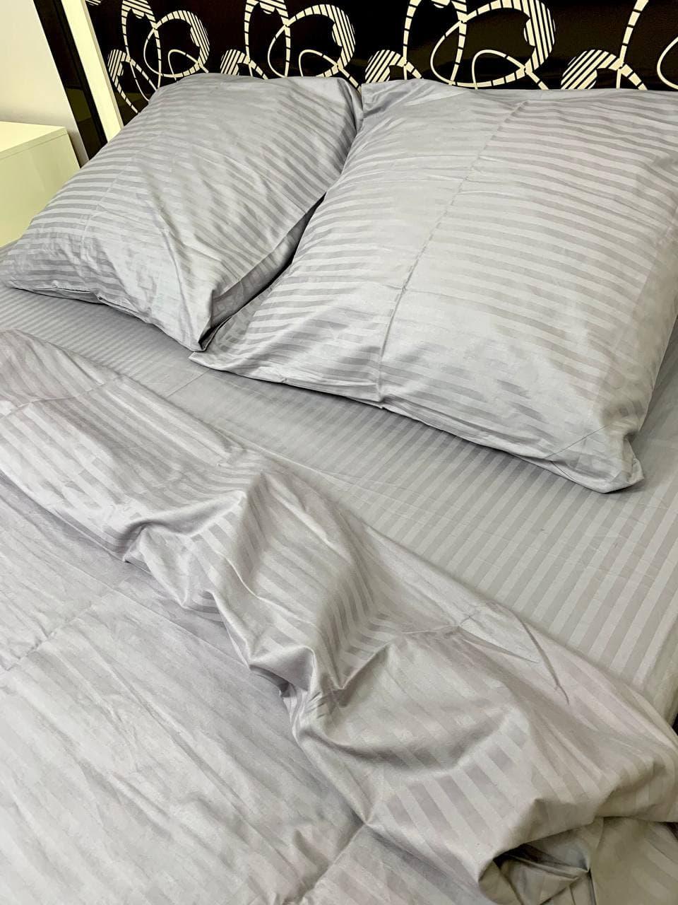 

Комплект постельного белья Qili Home Textile из Страйп сатина серый в полоску №SS1002 Семейный