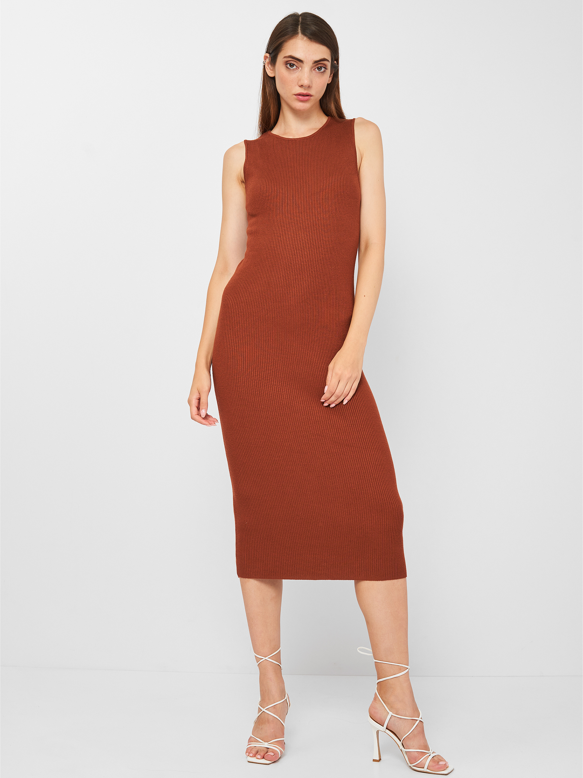 

Платье Stradivarius 5145/502/210  Коричневое, Платье Stradivarius 5145/502/210 S Коричневое