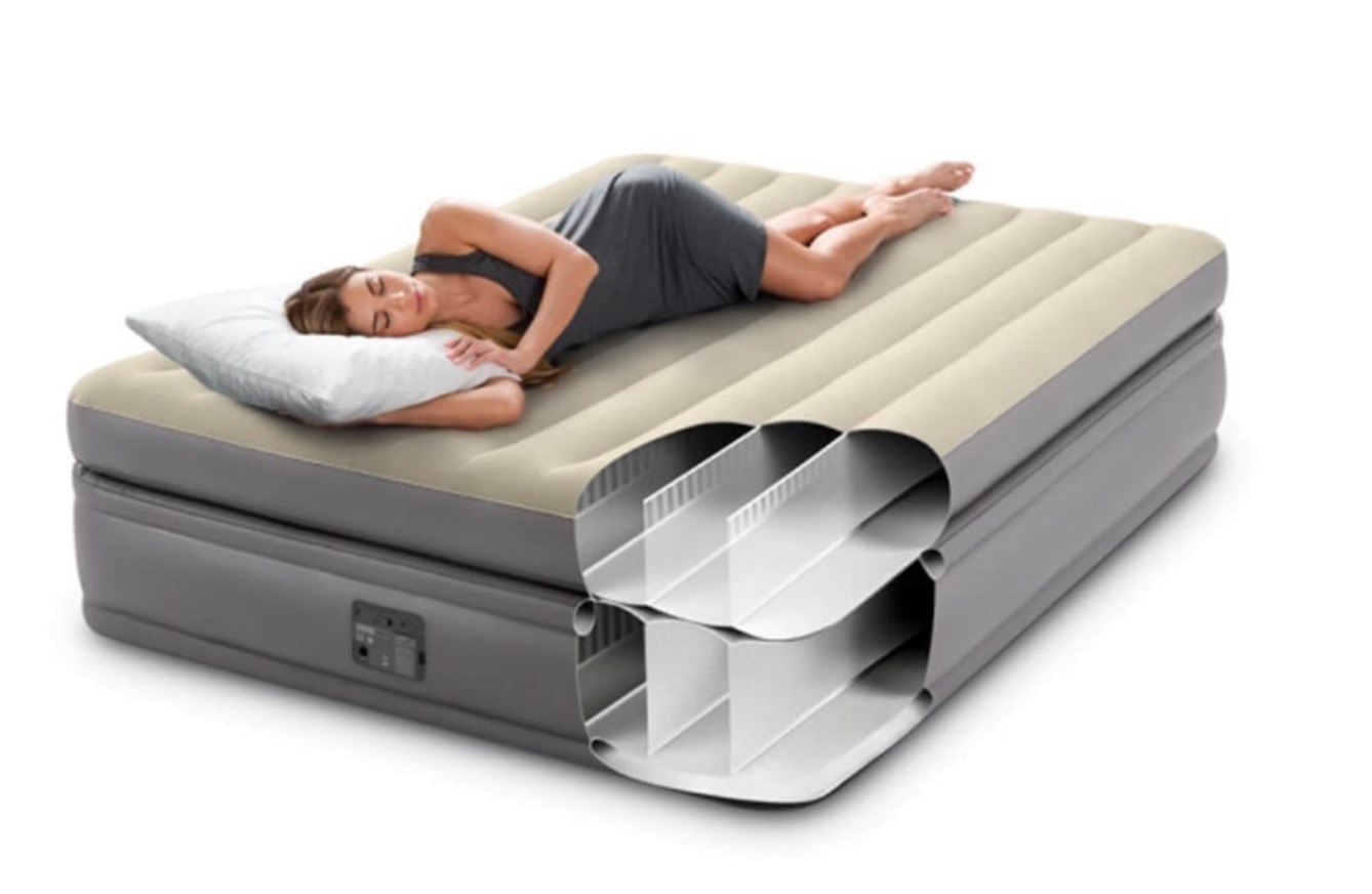 

Двуспальная надувная кровать для дома Intex Prime Comfort со встроенным электронасосом Бежевая 152х203х51 см (IP-171851)