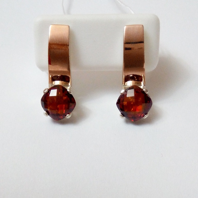 

Серьги из серебра с золотом и гранатом Орион, 0435.13