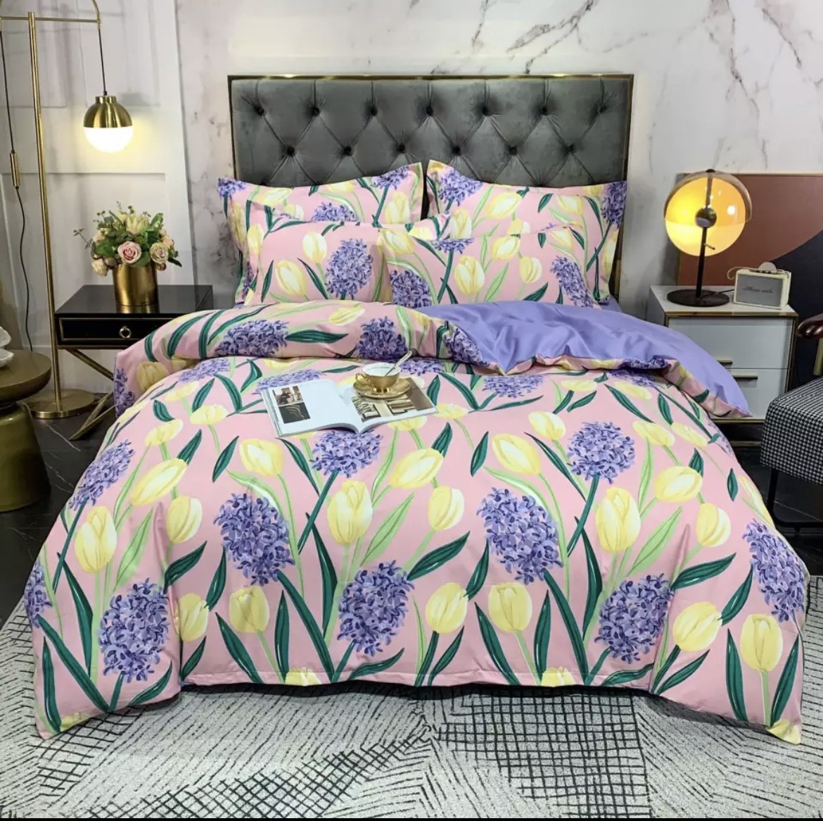 

Космплект постельного белья Лиловые цветы Dreamy Евро