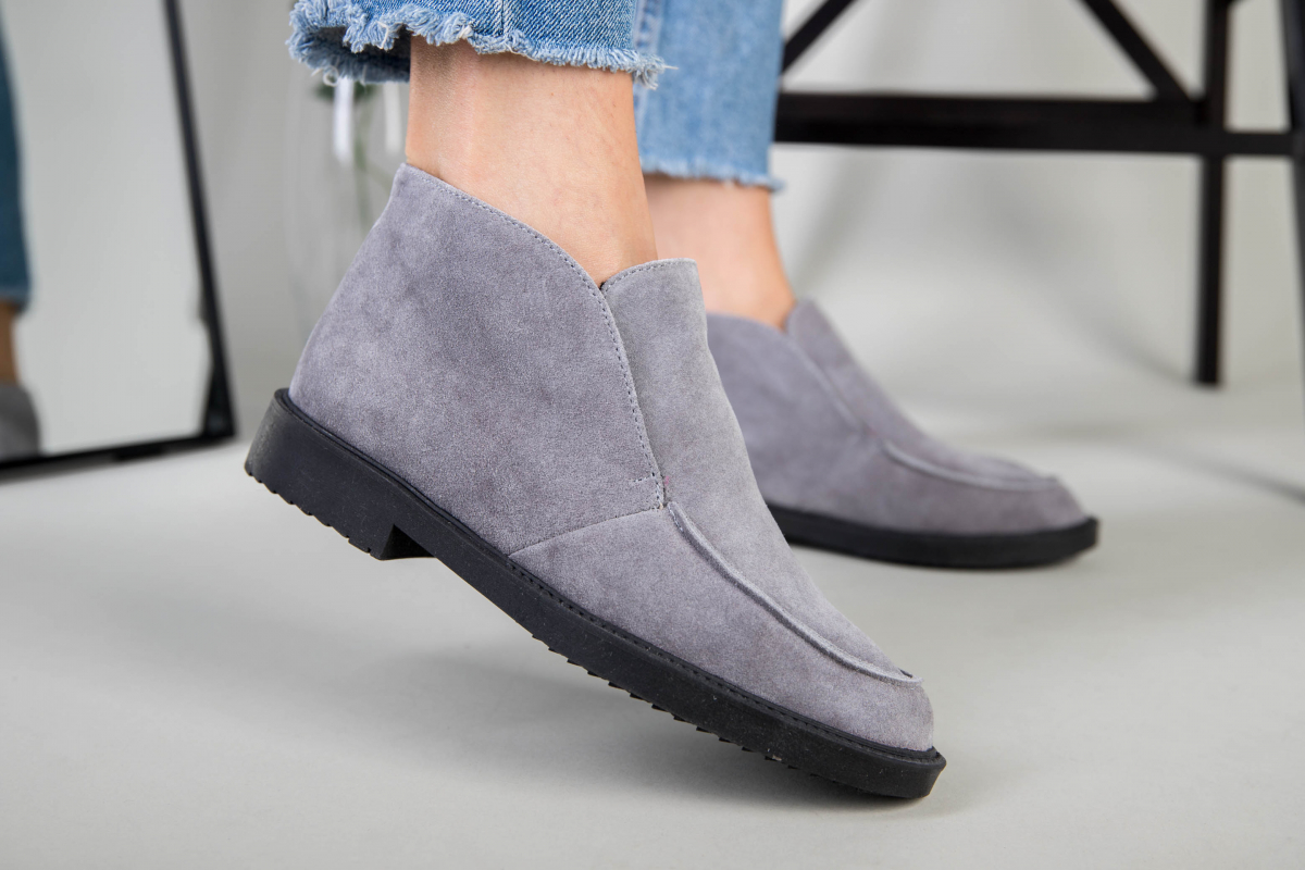 

Женские демисезонные лоферы замшевые LuxuryShoes 5221-5д/36 Серый