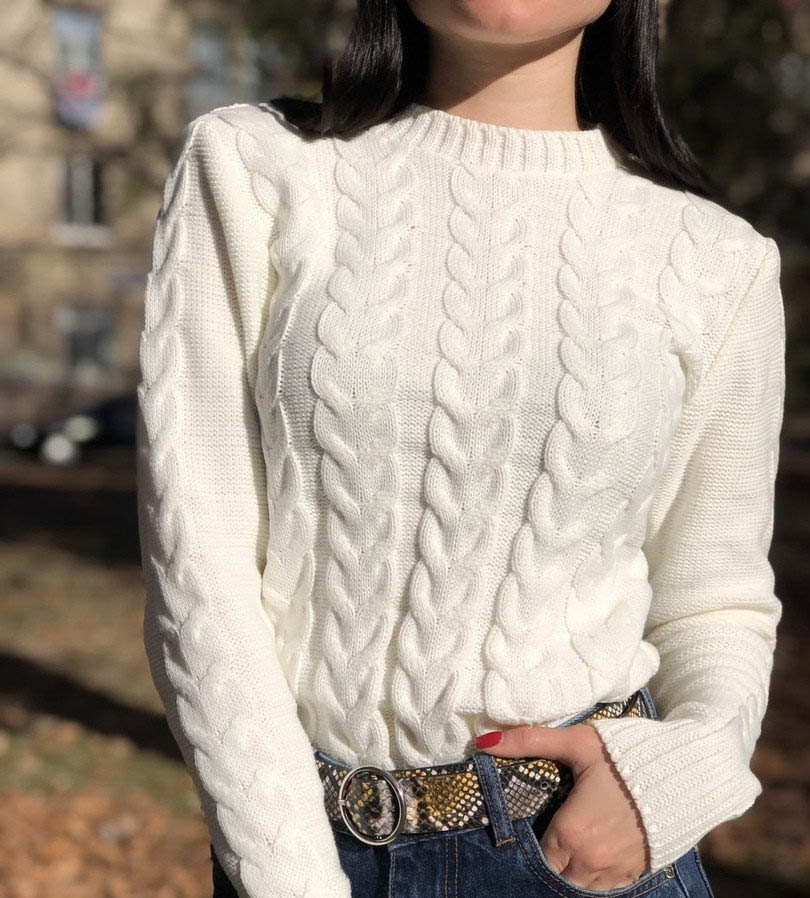 

Fashions • Свитер женскии с косами Жанна Fashions 42-46 молоко (303-нс)