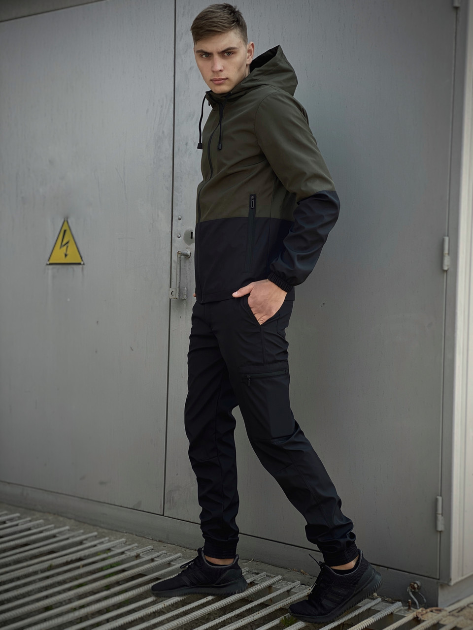 

Мужской костюм демисезонный куртка и штаны Intruder Softshell Light 0037 XXL () Хаки-черный (IN - 0037/4 E, Мужской костюм демисезонный куртка и штаны Intruder Softshell Light 0037 XXL (52) Хаки-черный (IN - 0037/4 E)