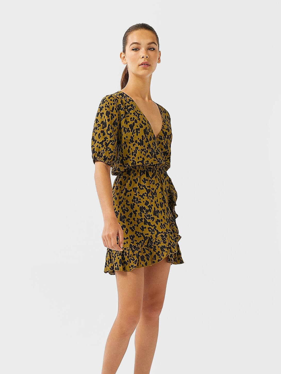 

Платье Stradivarius 06256580509 M Принт