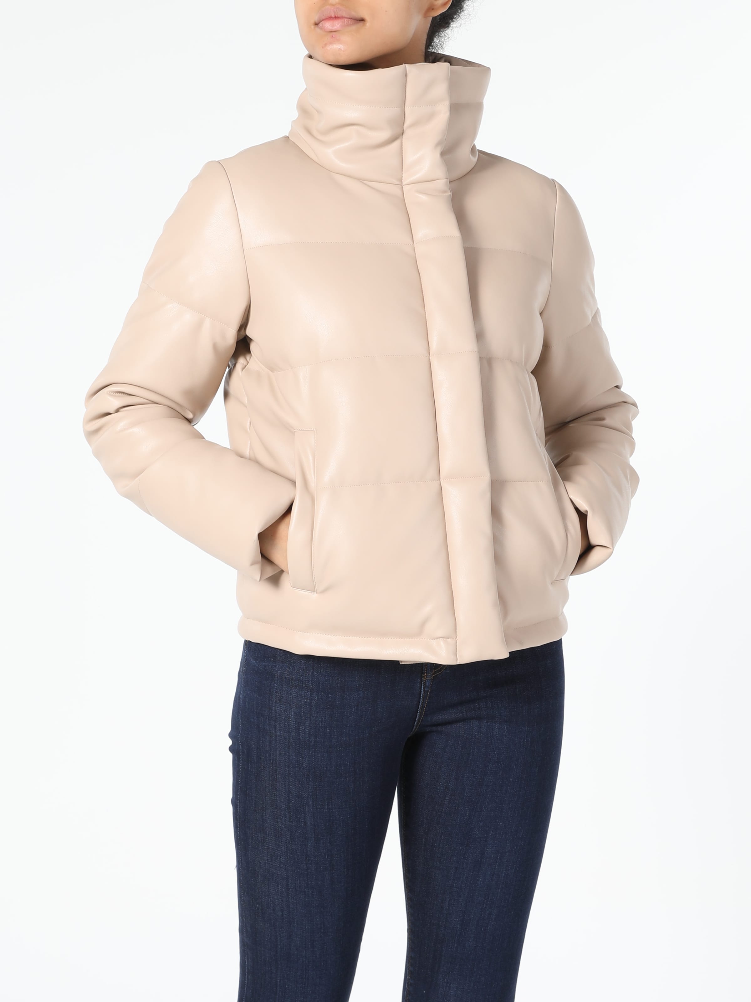 

Куртка из искусственной кожи Colin's CL1055738BEI L Beige