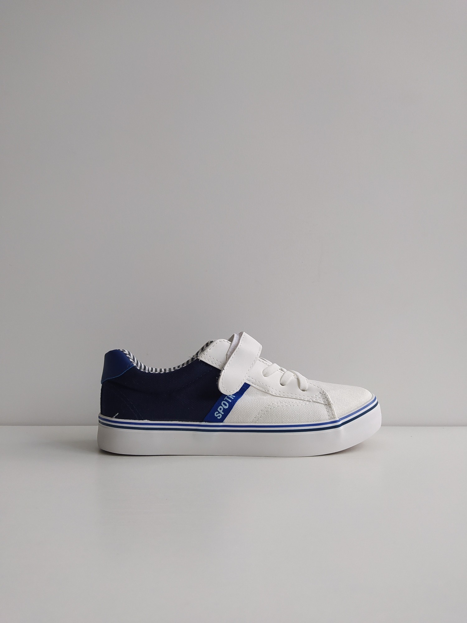 

Детские кеды Horoso 36 р 23 см белый с синим артикул К308