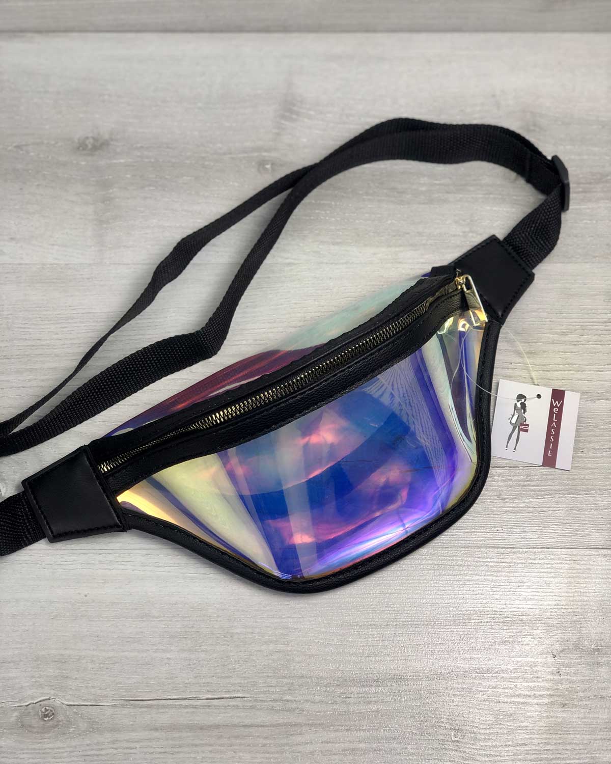 

Женская сумочка Бананка силиконовая от WeLassie на одно отделение 26х10х14 см. Черно-перламутровый