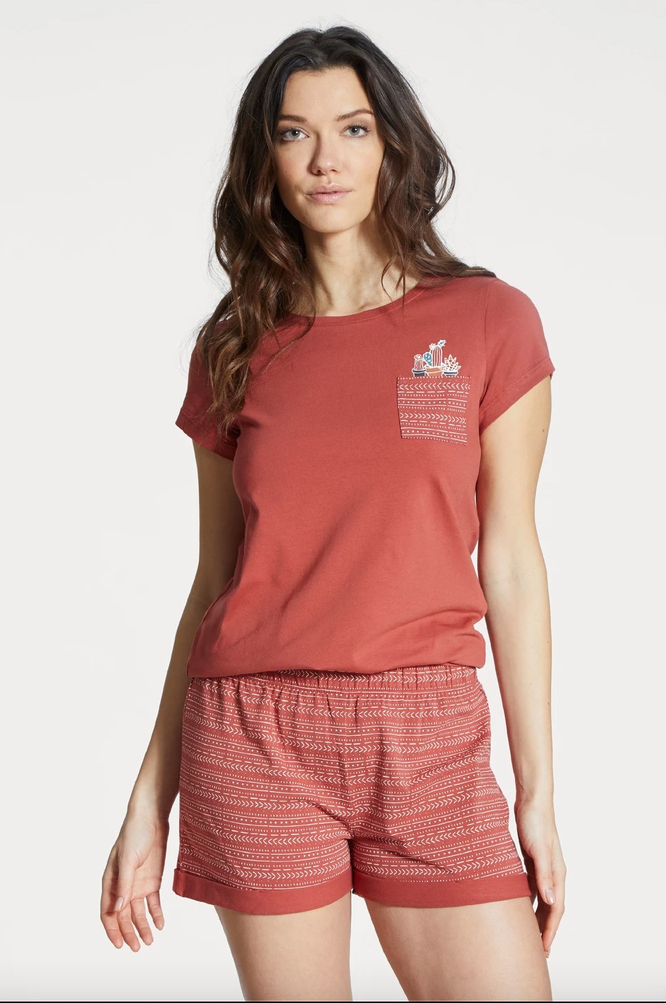 

Женская пижама футболка с шортами терракотовая Skiny Ukraine 42/XL (80365/5488)