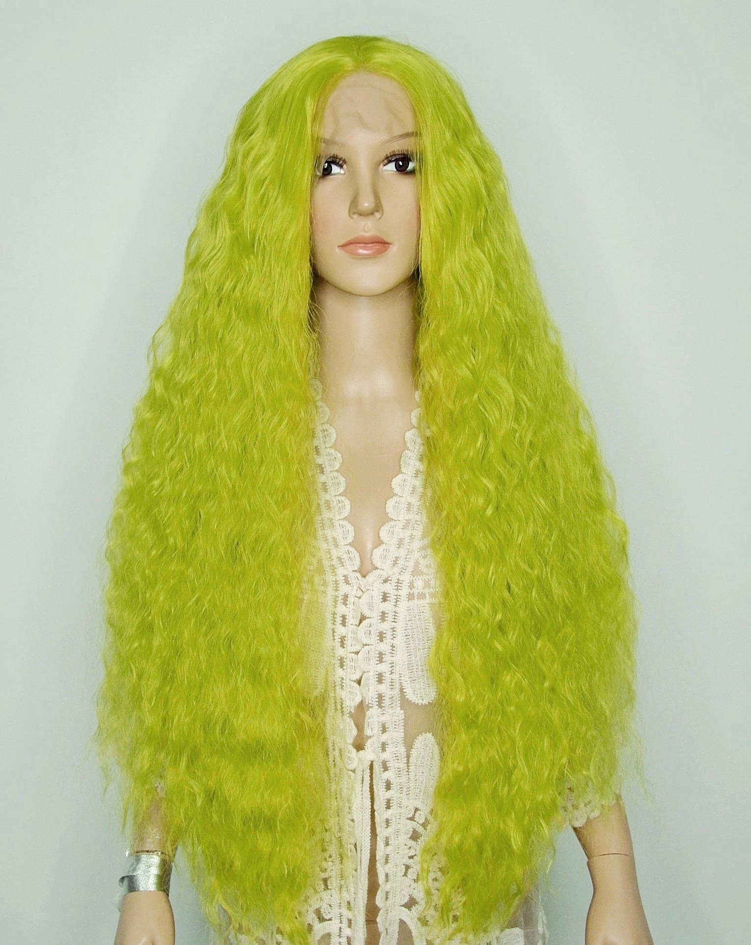 

Парик на сетке Diamond Lace Wig Lime длинный лаймовый, 80 см, термостойкое волокно