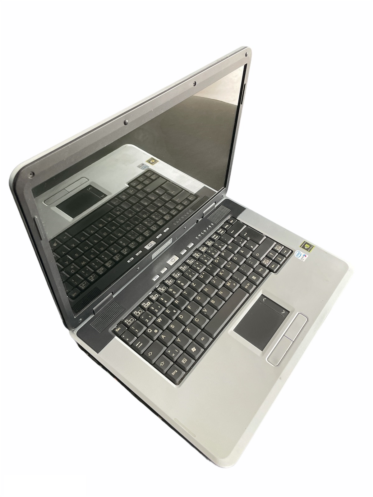 

Ноутбук Medion MD98000-Intel C2D-T2300-1,66Hz-2Gb-DDR2-320Gb-HDD-W15.4-DVD-R-NVIDIA GeForce GF7400M-(B)- Б/У
