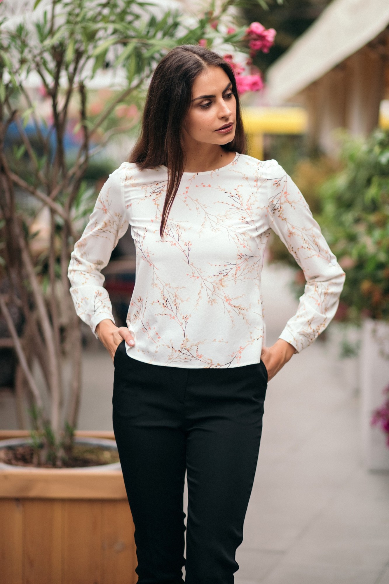 

Блуза база женская из софта WearMe, Аша молочный  (42, Блуза база женская из софта WearMe, Аша молочный XS (42)
