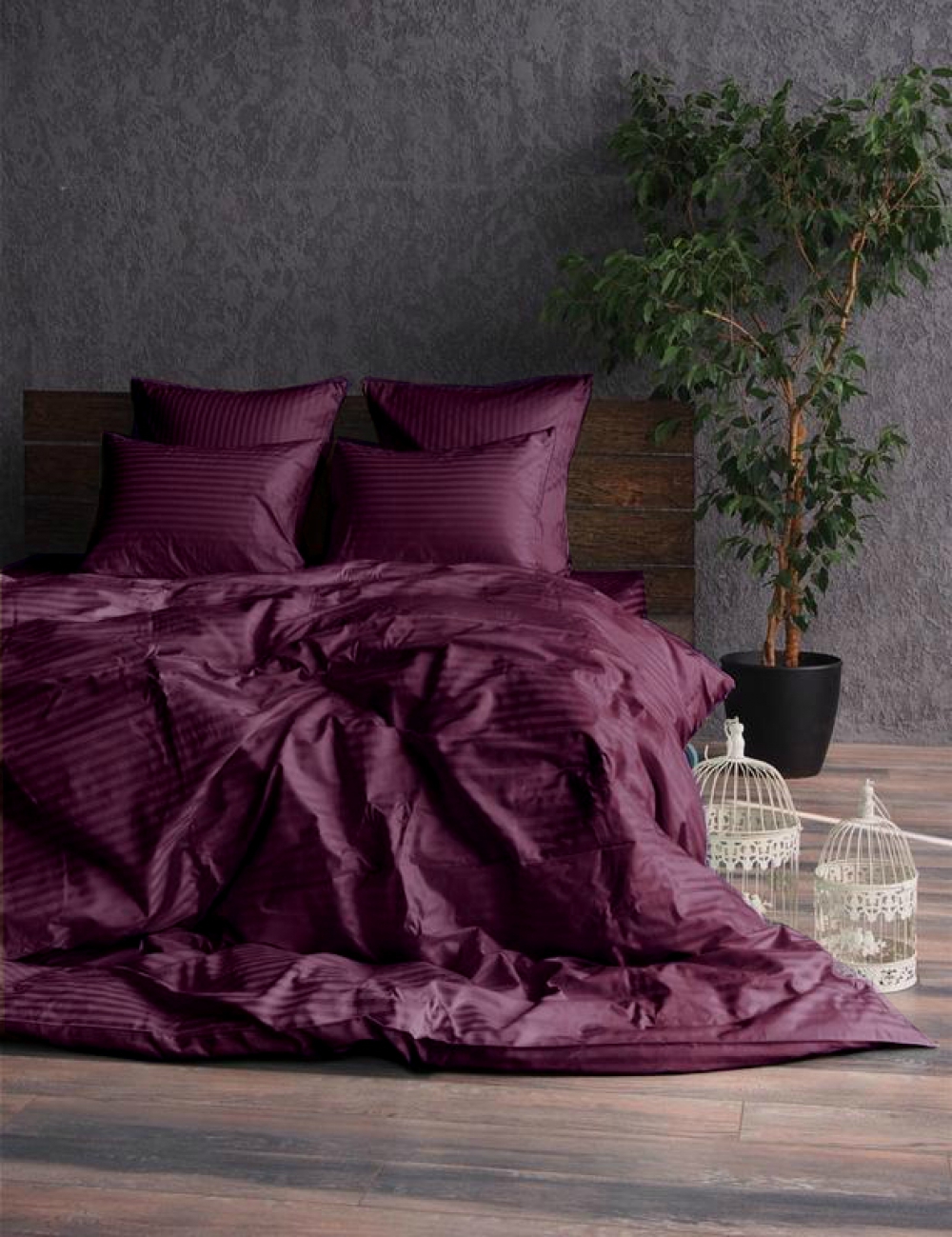 

Комплект постельного белья Komfort-tekstil Stripe LUX PLUM 1/1см (Семейный)
