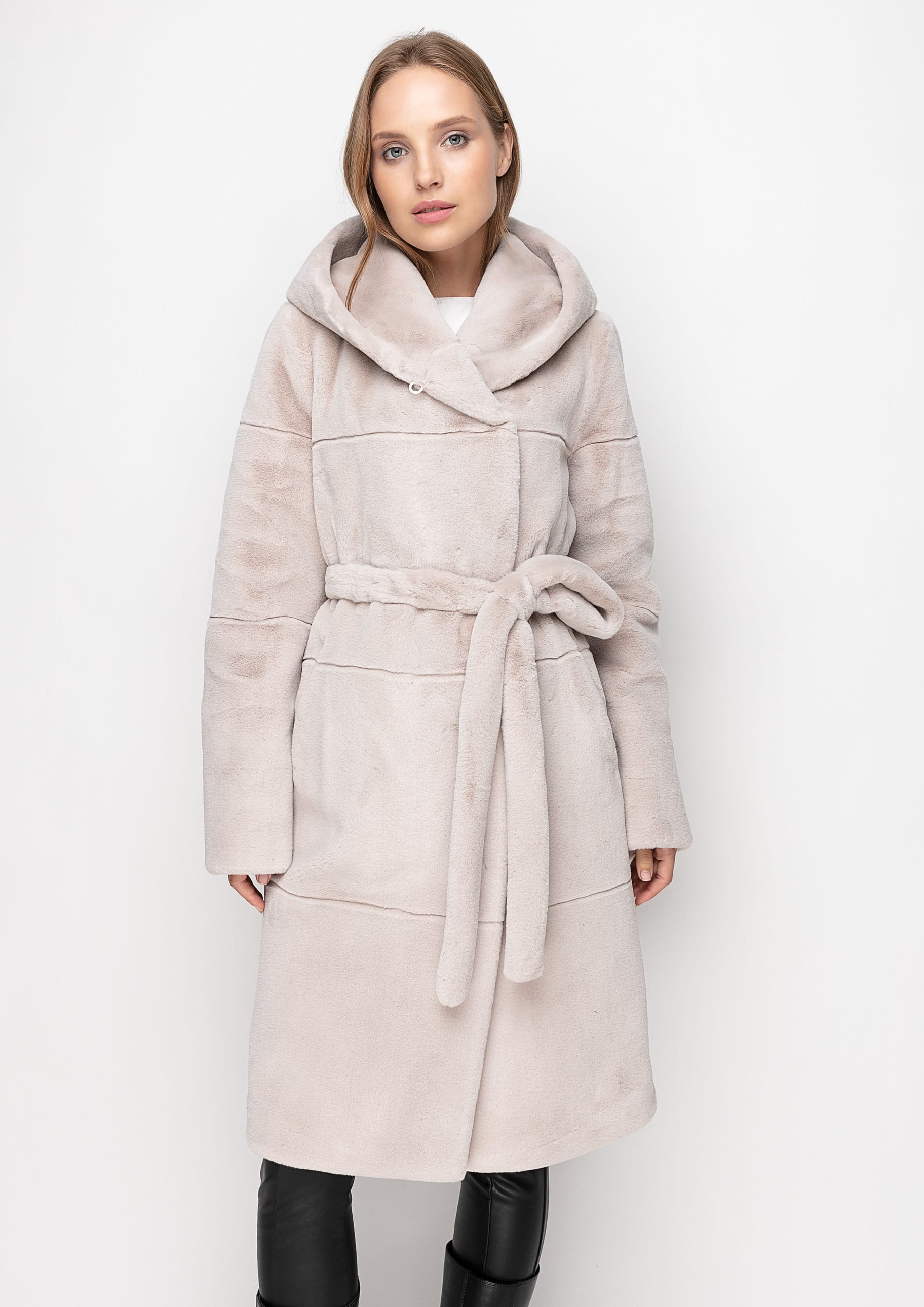 

Экошуба с капюшоном Samange 8291M-C  Молоко, Экошуба с капюшоном Samange 8291M-C 46 Молоко