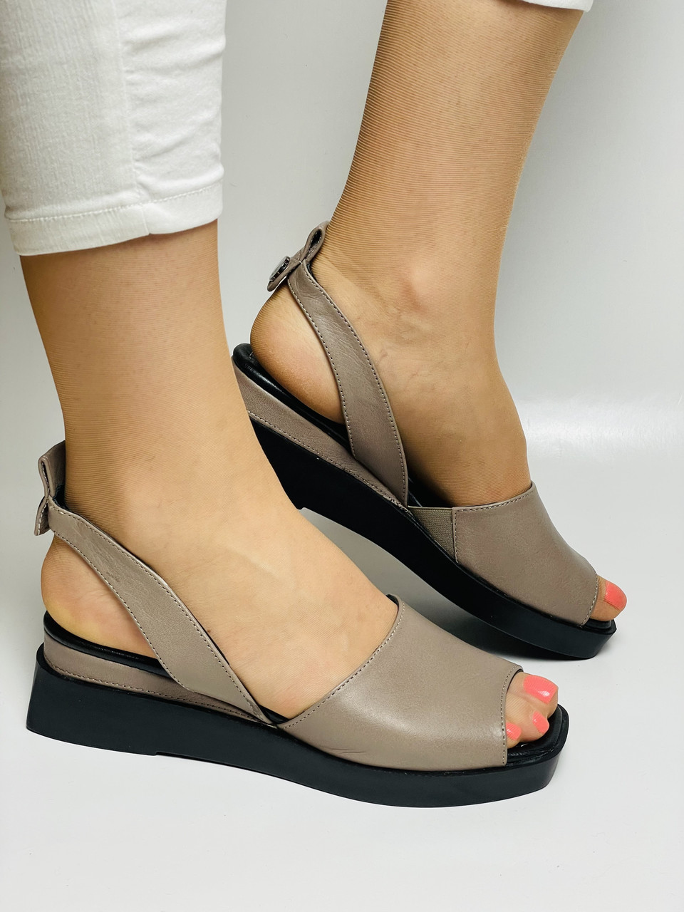 

Босоножки Y.FERRA 38 Капучино 2611