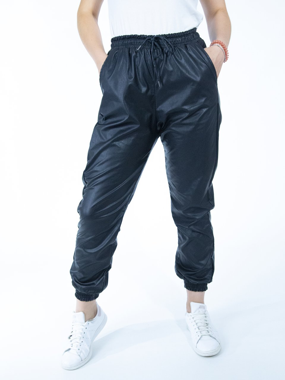 

Джоггеры женские из эко-кожа S- 25331, Джоггеры женские из эко-кожа S-L 25331 L