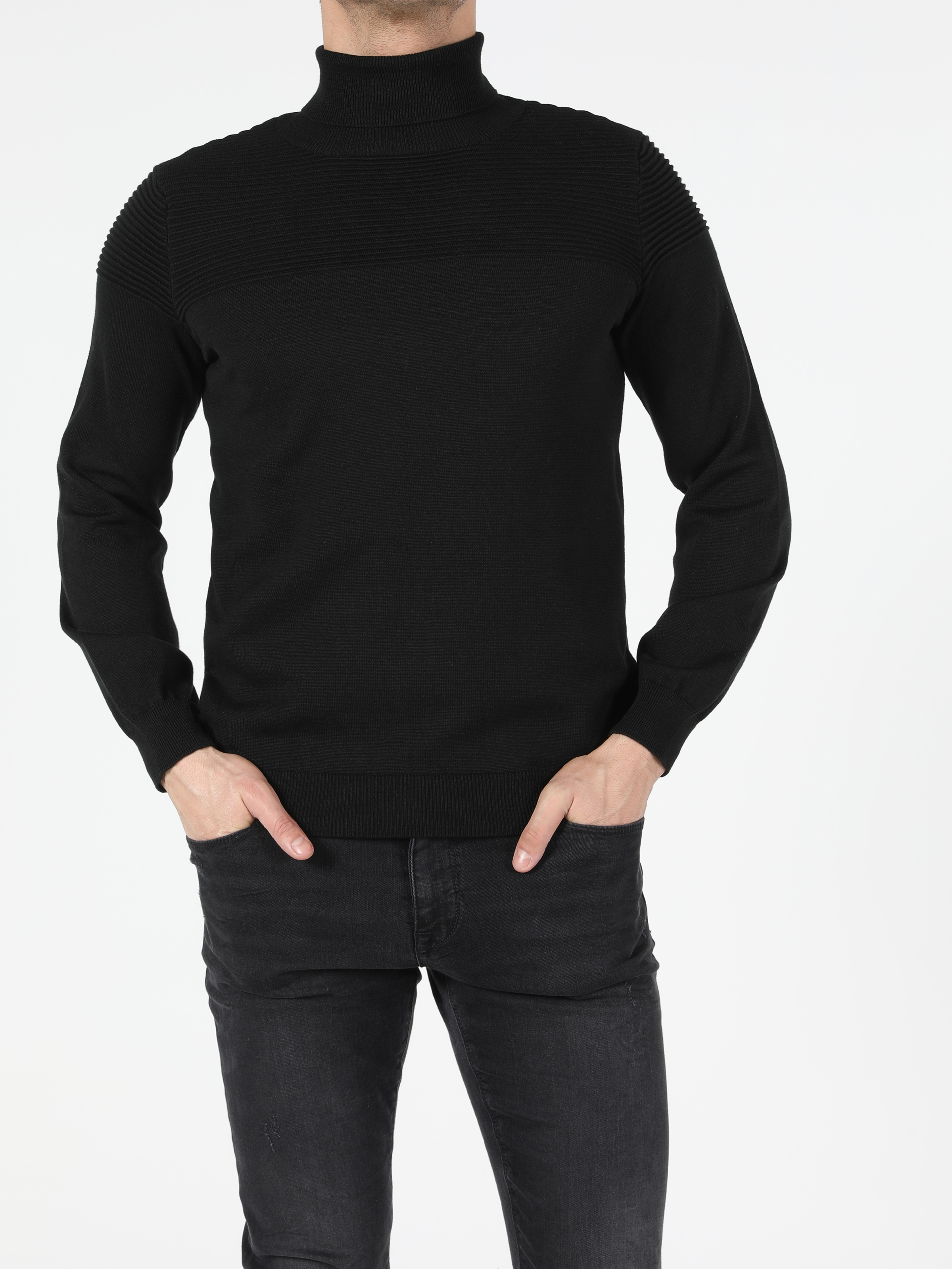 

Свитер Colin' CL1050233BLK  Black, Свитер Colin's CL1050233BLK S Black