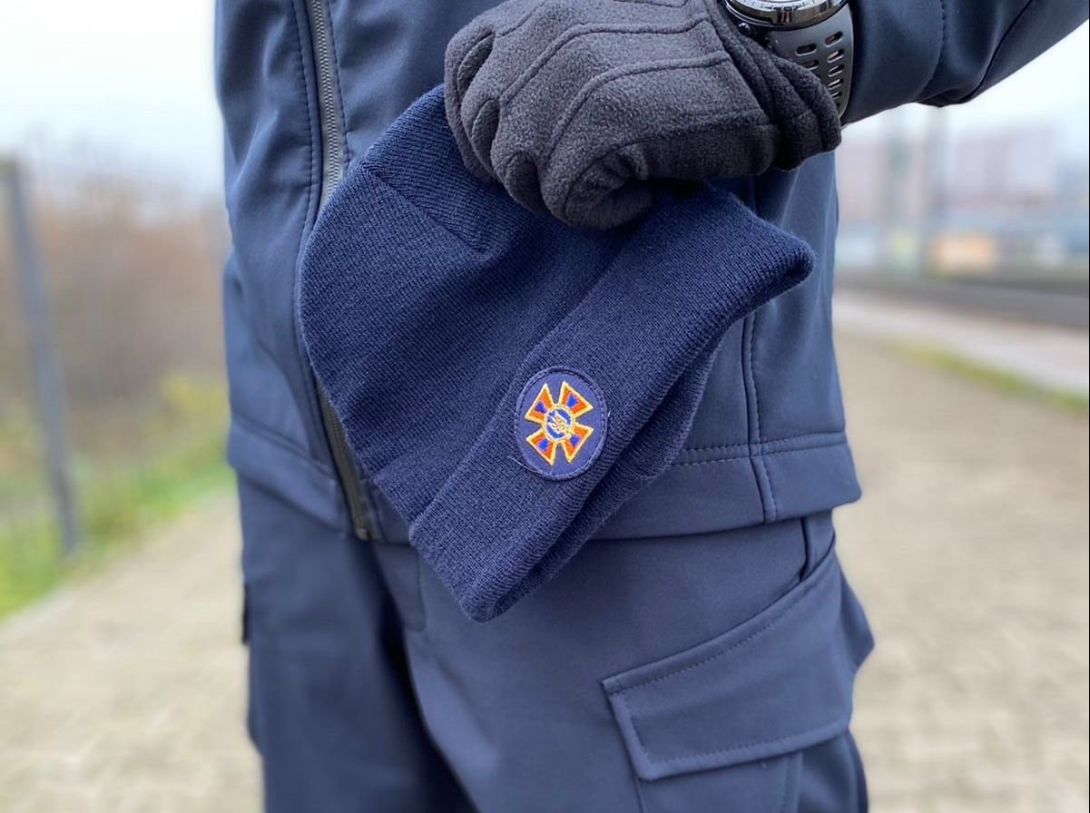 

Шапка с какардой ДСНС /