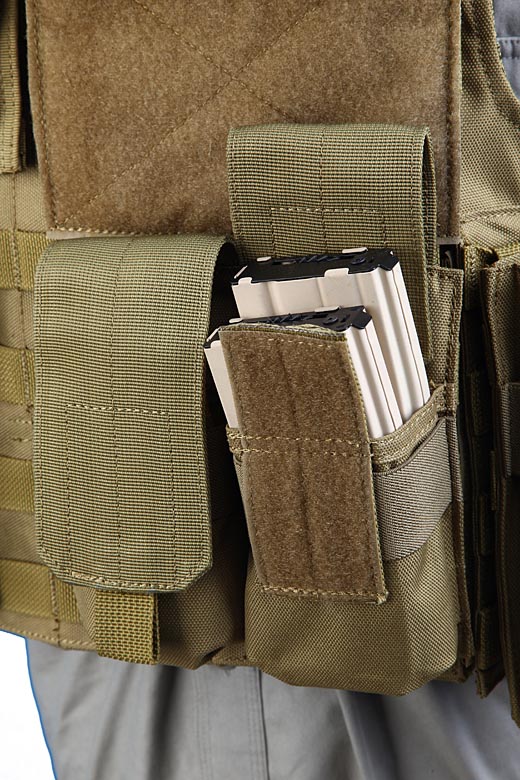 

Двойной подсумок для магазинов молле Shark Molle M16 Double Mag Pouch 80001207, 900D Coyote Brown