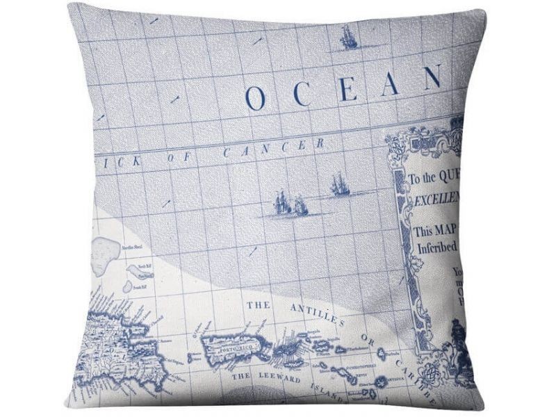 

Подушка декоративная Batela Ocean бело-синяя 50 x 50 см.