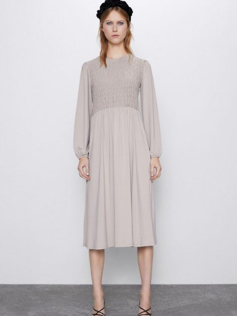 

Платье Zara 1198/465/832 M Бежевое