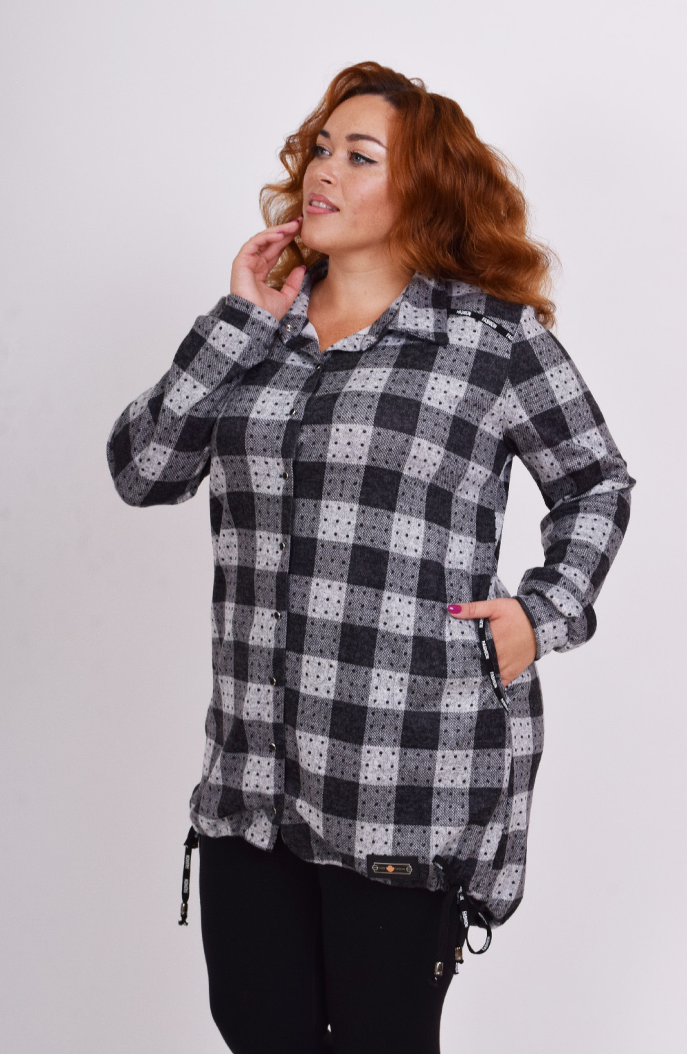 

Женская туника Lady Look в клетку 135 серая 56