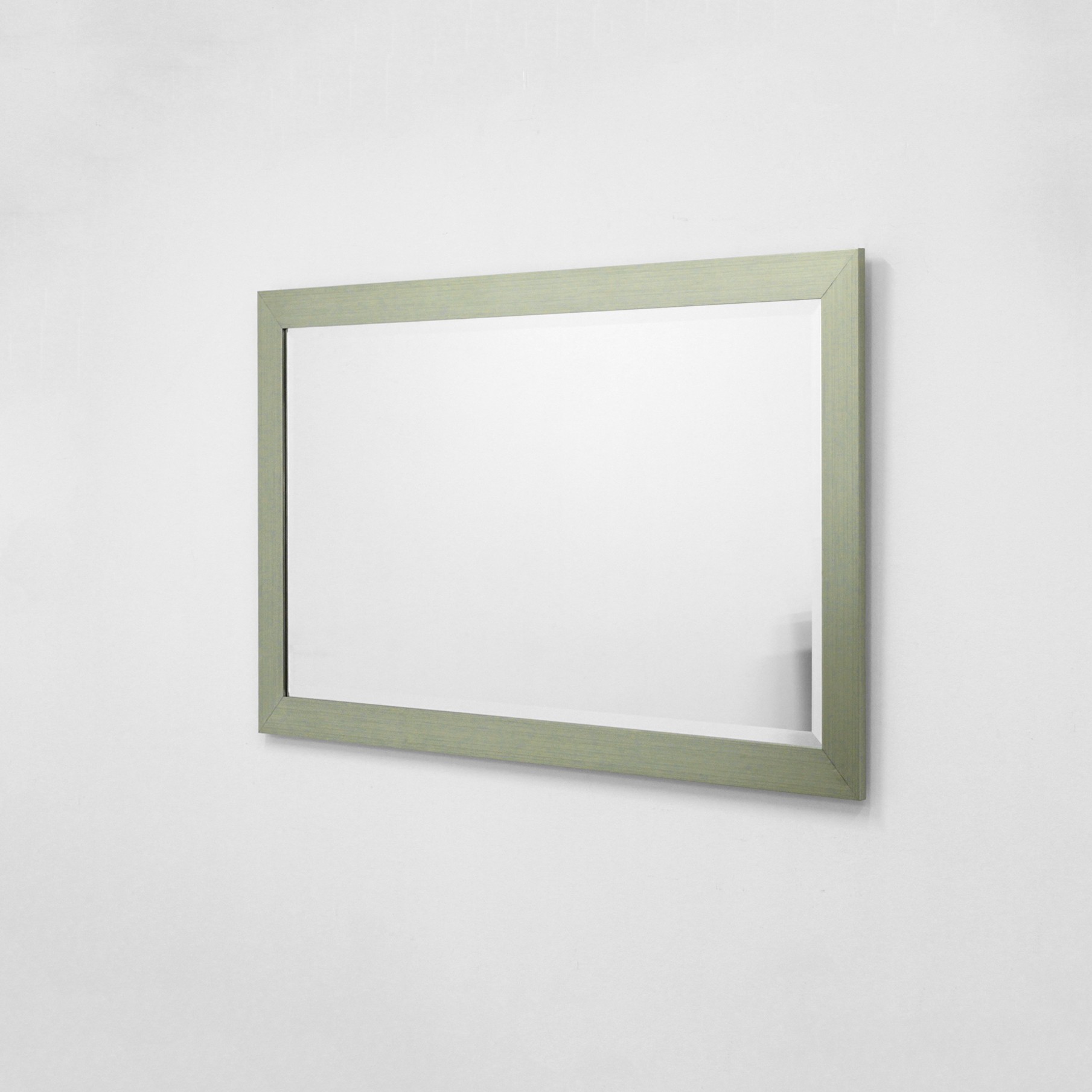 

Зеркало настенное в деревянной раме 80х137,5см 1839