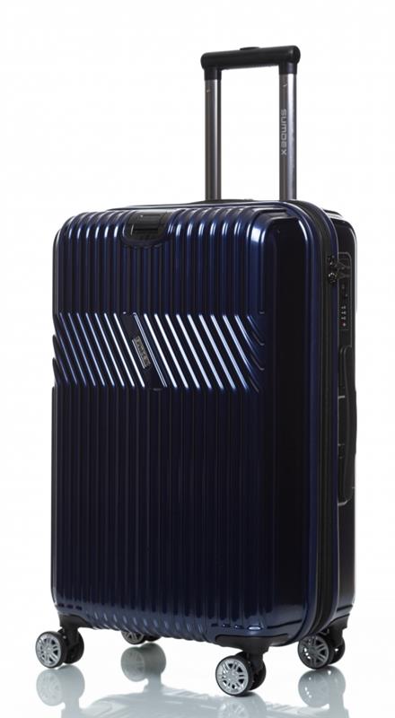 

Чемодан Sumdex 24" (SWRH-724 NV) темно-синий
