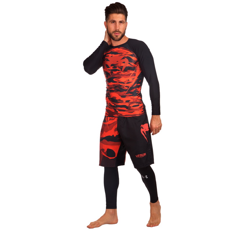 

Комплект компрессионный мужской (Лонгслив и шорты) Venum CAMO HERO CO-5812-CO-5814 (PL, р-р XL 175-180, черный-красный)