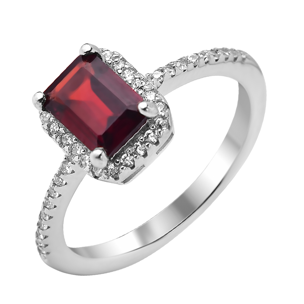 

Серебряное кольцо с гранатом и фианитами 000117874 15.5 размера