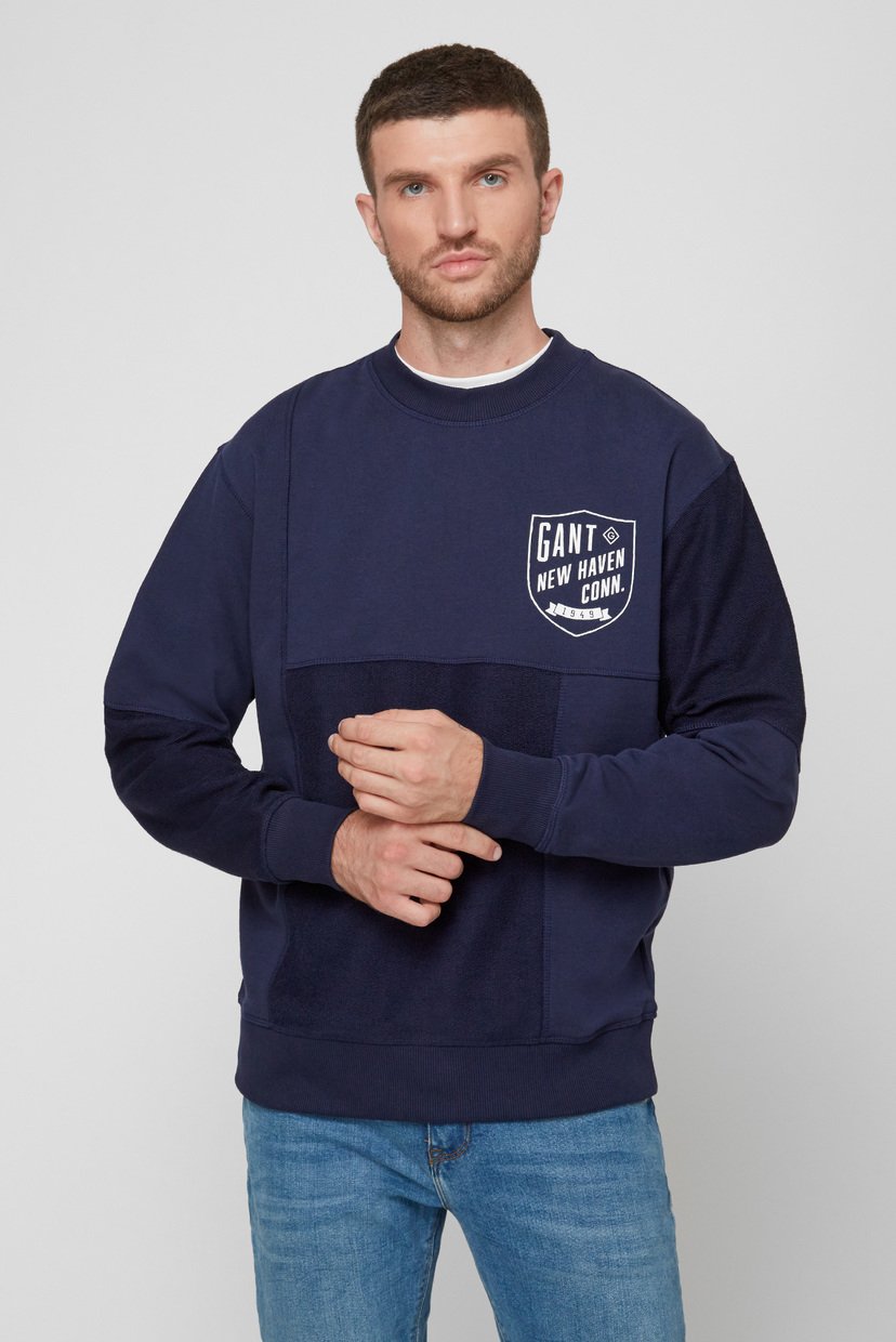 

Мужской синий свитшот PATCHED RELAXED C-NECK Gant  2006034, Мужской синий свитшот PATCHED RELAXED C-NECK Gant L 2006034