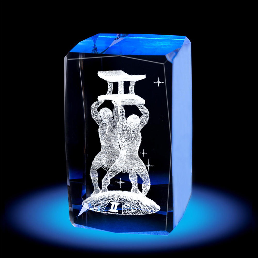 

Кристалл Crystallica граненый знак зодиака "Близнецы" 10х6х6см
