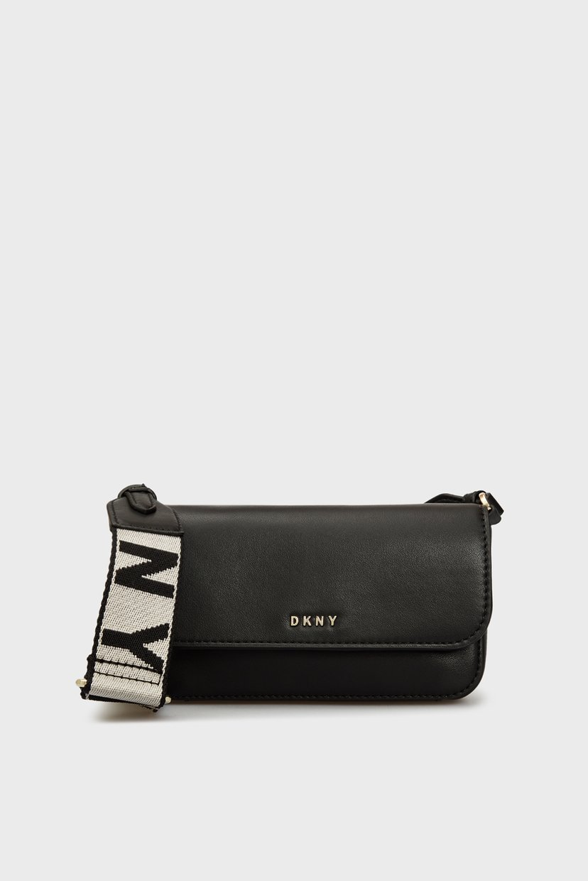 

Женская черная кожаная сумка DKNY OS R11EKM30