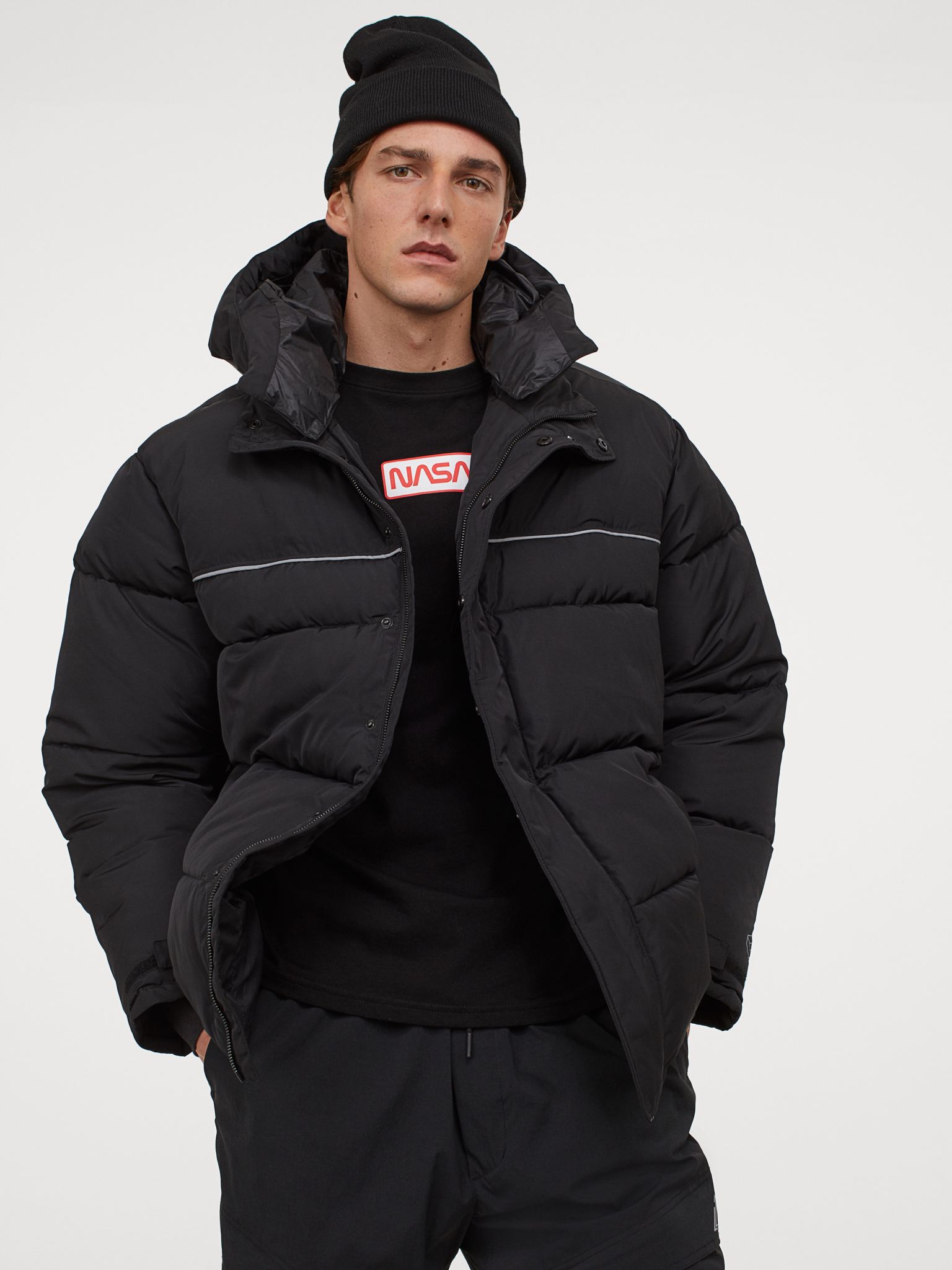 

Куртка H&M 8975302wtt S Черная