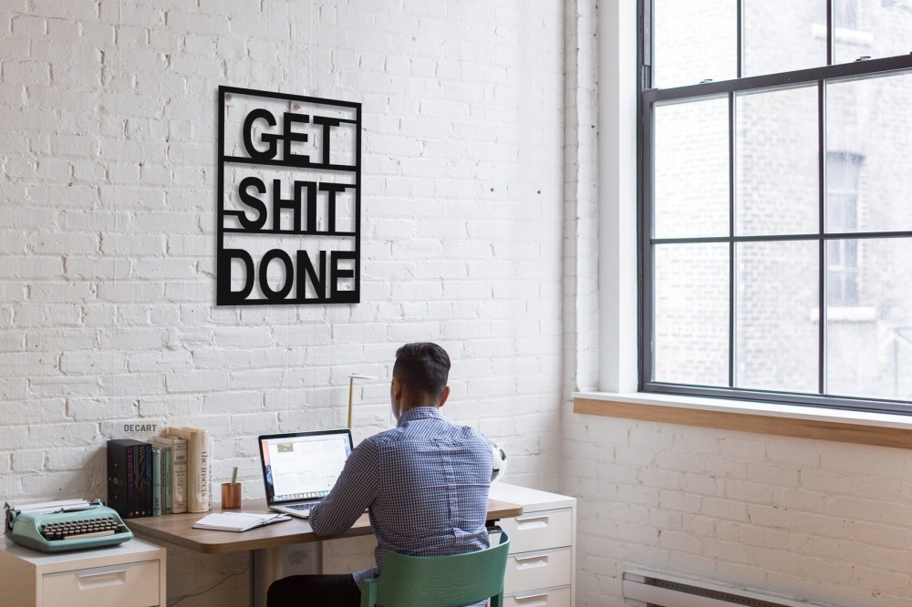 

Деревянная картина - панно Надписи Get Shit DONE 70x48 см