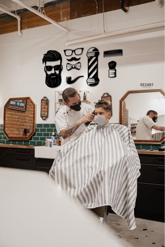 

Деревянная картина - панно Для салонов красоты Набор Barber 150х71 см